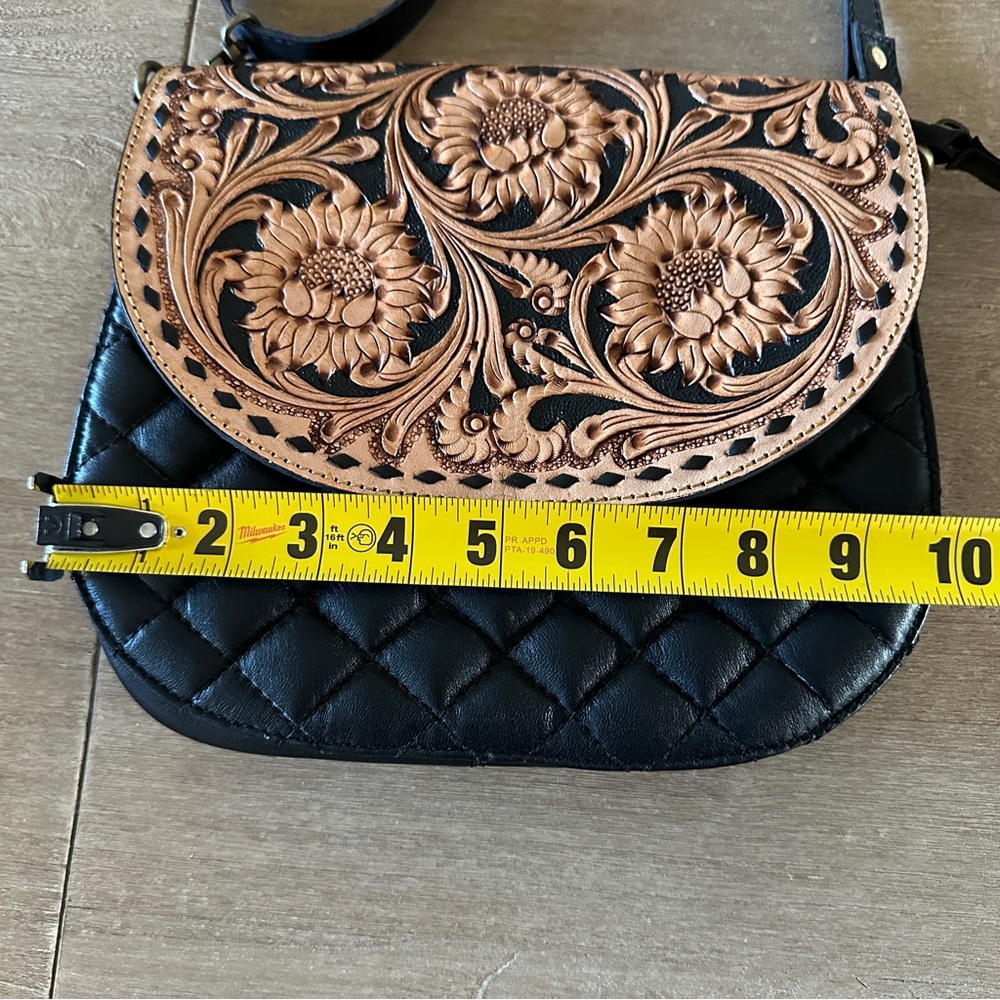 NEW Vintage Style Hand Tooled Leather Floral Saddle Bag Boho Western Crossbody - Picture 6 of 10